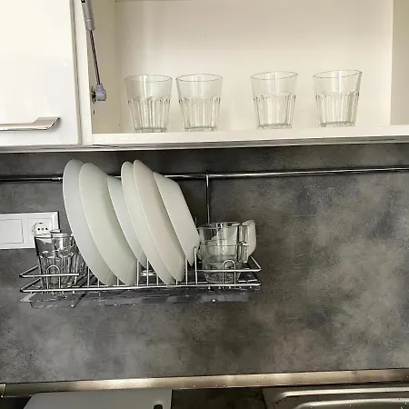 Mountain View Magenta White Διαμέρισμα Σόφια