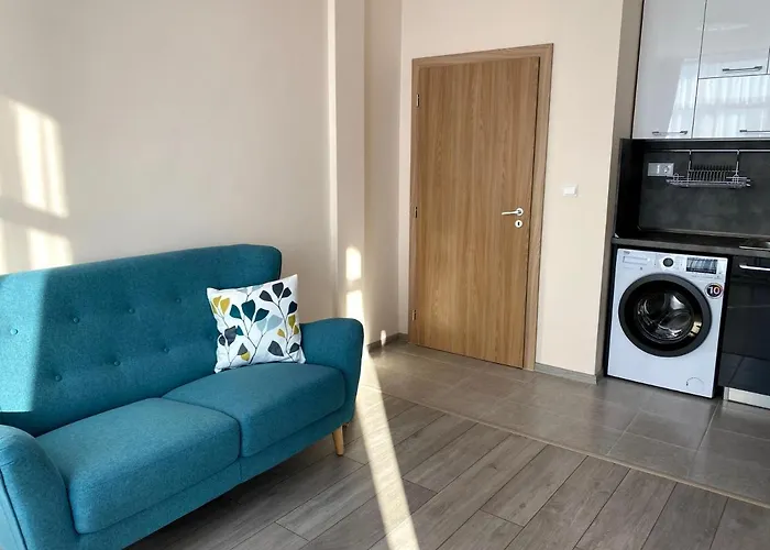 Апартаменты Mountain View Magenta White *